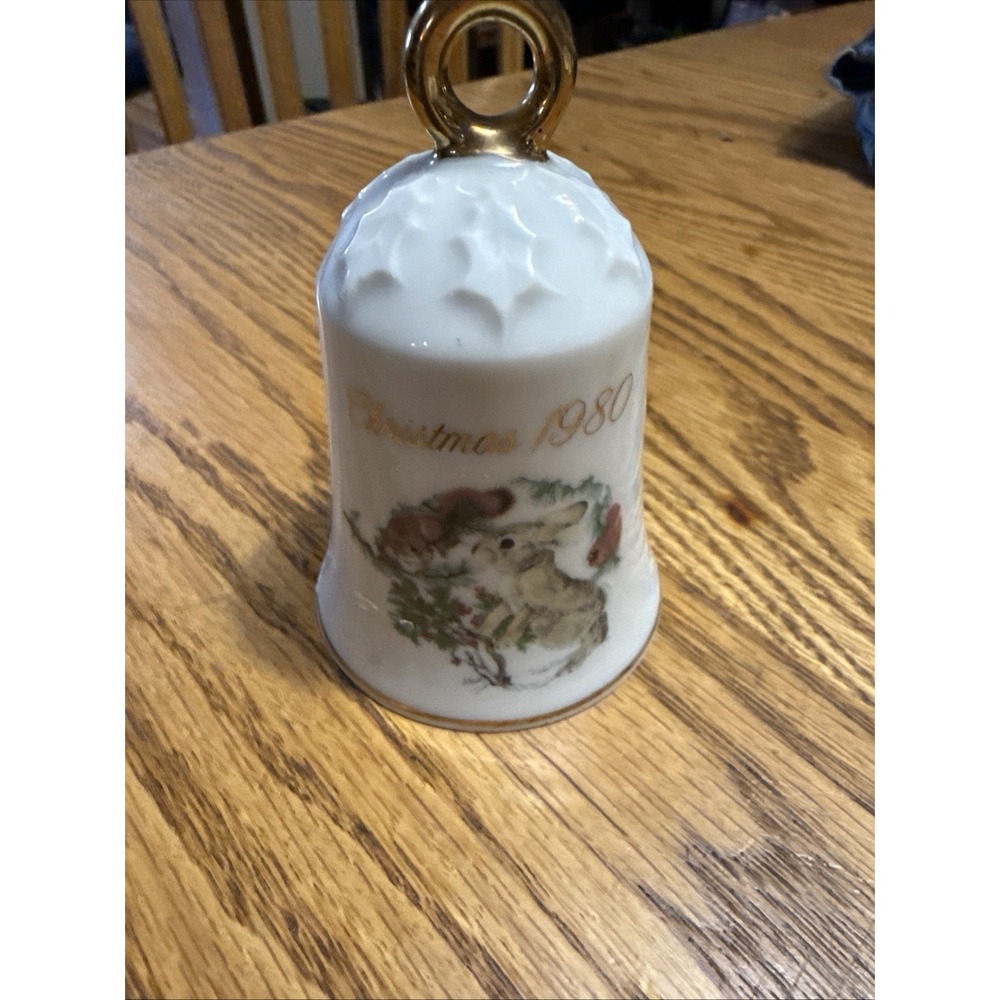 Christmas Bell Designers Collection Winter Wonders, Rabbit Porcelain 1980 Japan
